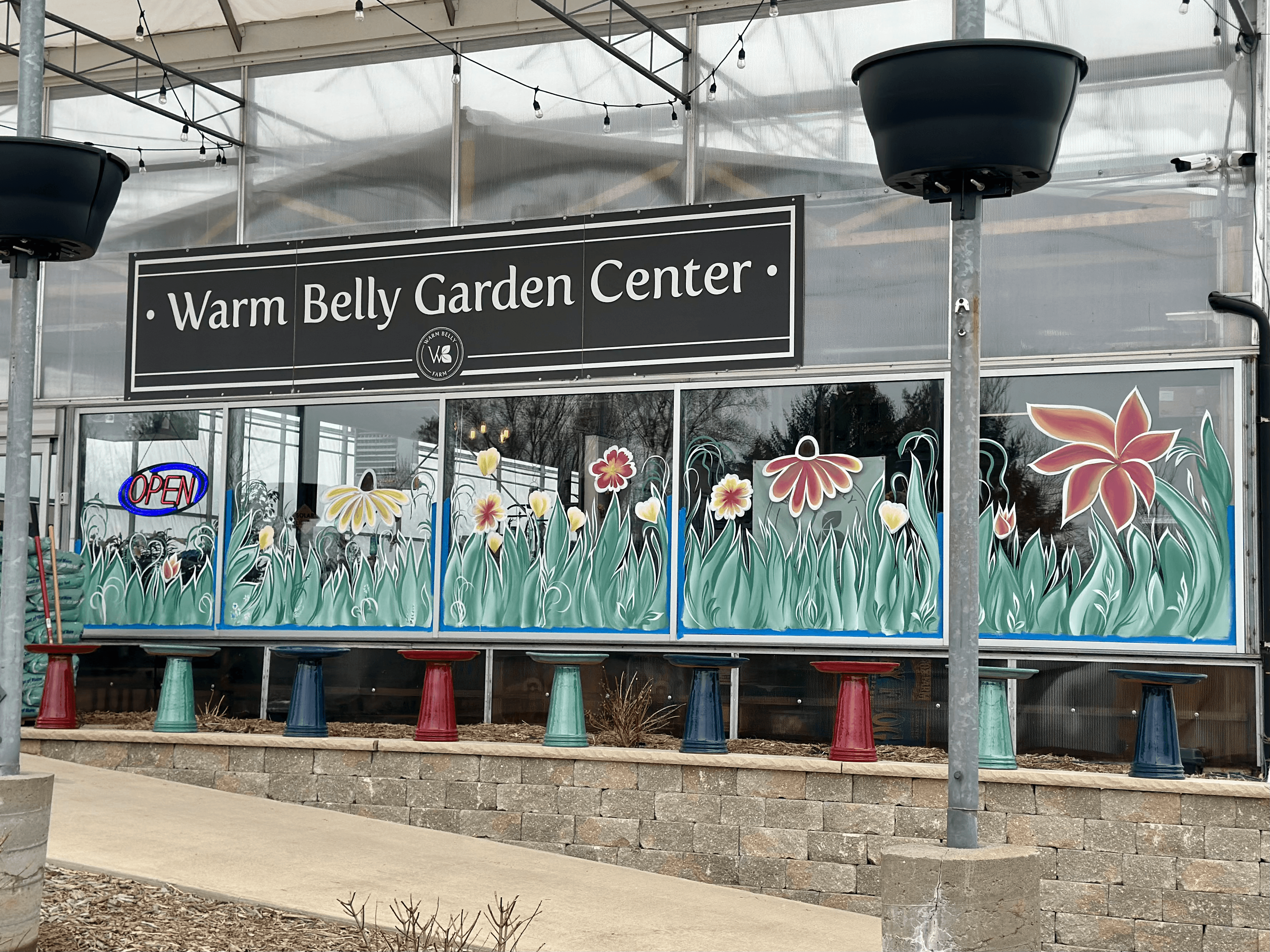 Window painting — seasonal design